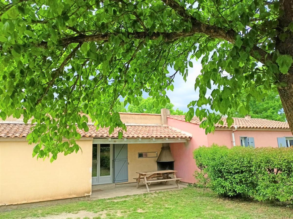 Domaine Le Moulin Neuf Saint-Quentin-la-Poterie Exterior foto