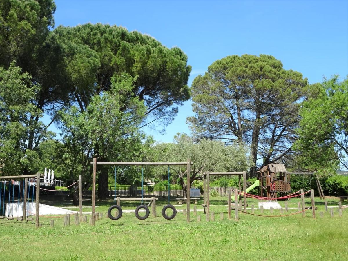 Domaine Le Moulin Neuf Saint-Quentin-la-Poterie Exterior foto