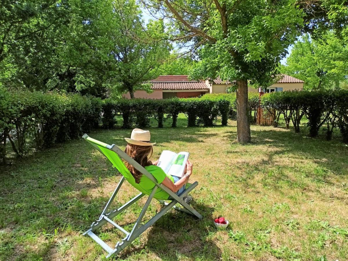 Domaine Le Moulin Neuf Saint-Quentin-la-Poterie Exterior foto